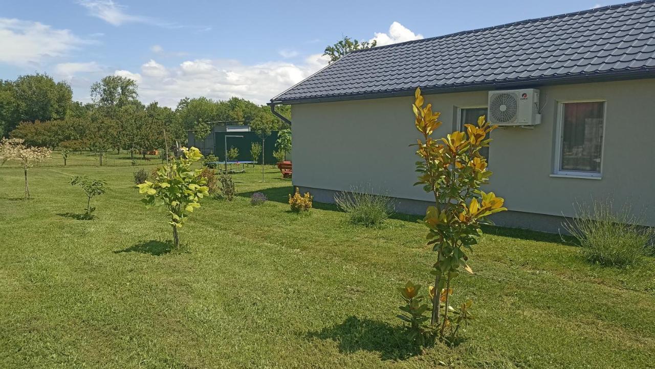Sueni Apartman Ordacsehi Eksteriør billede